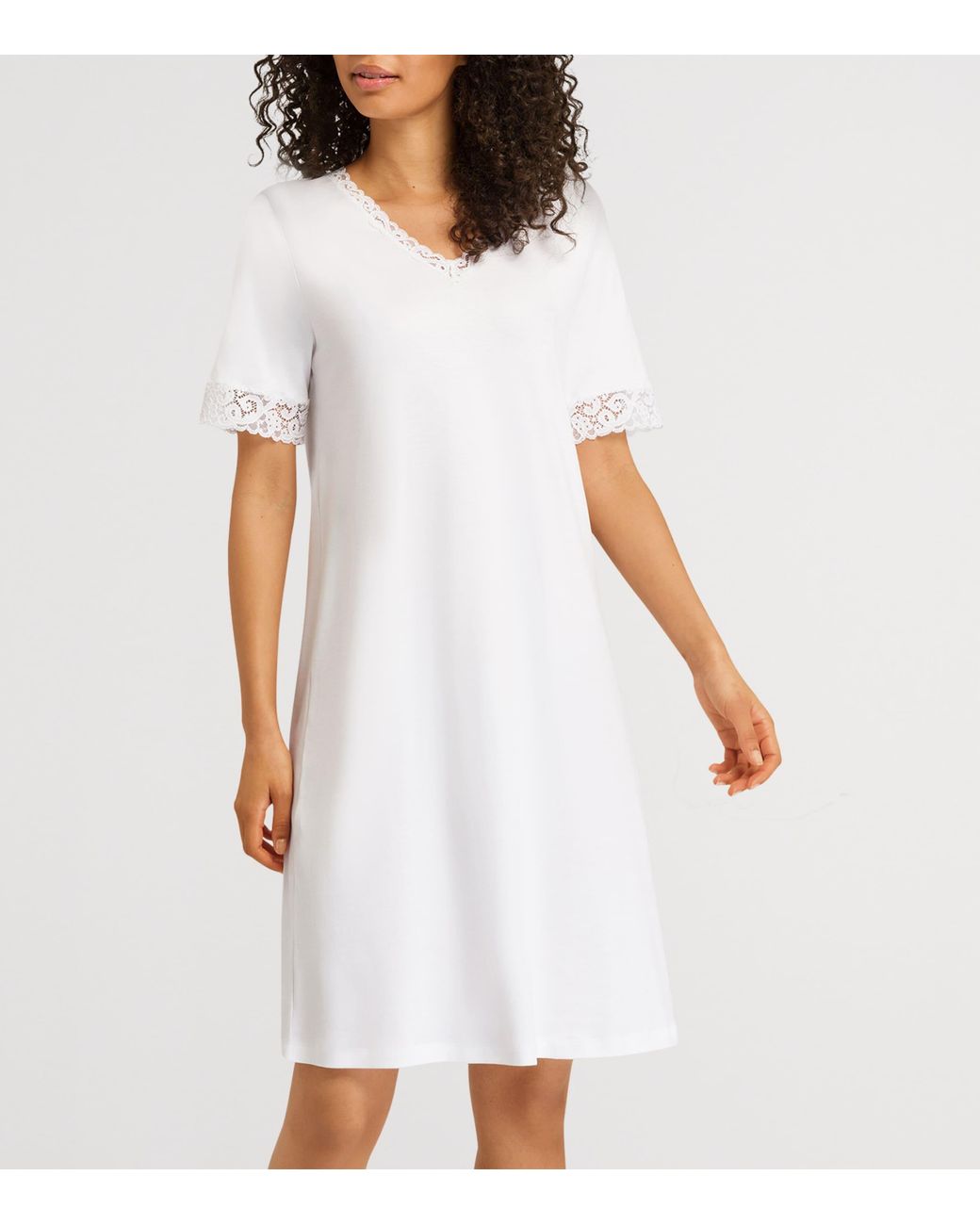 Hanro White Cotton Lace-Trim Moments Nightdress