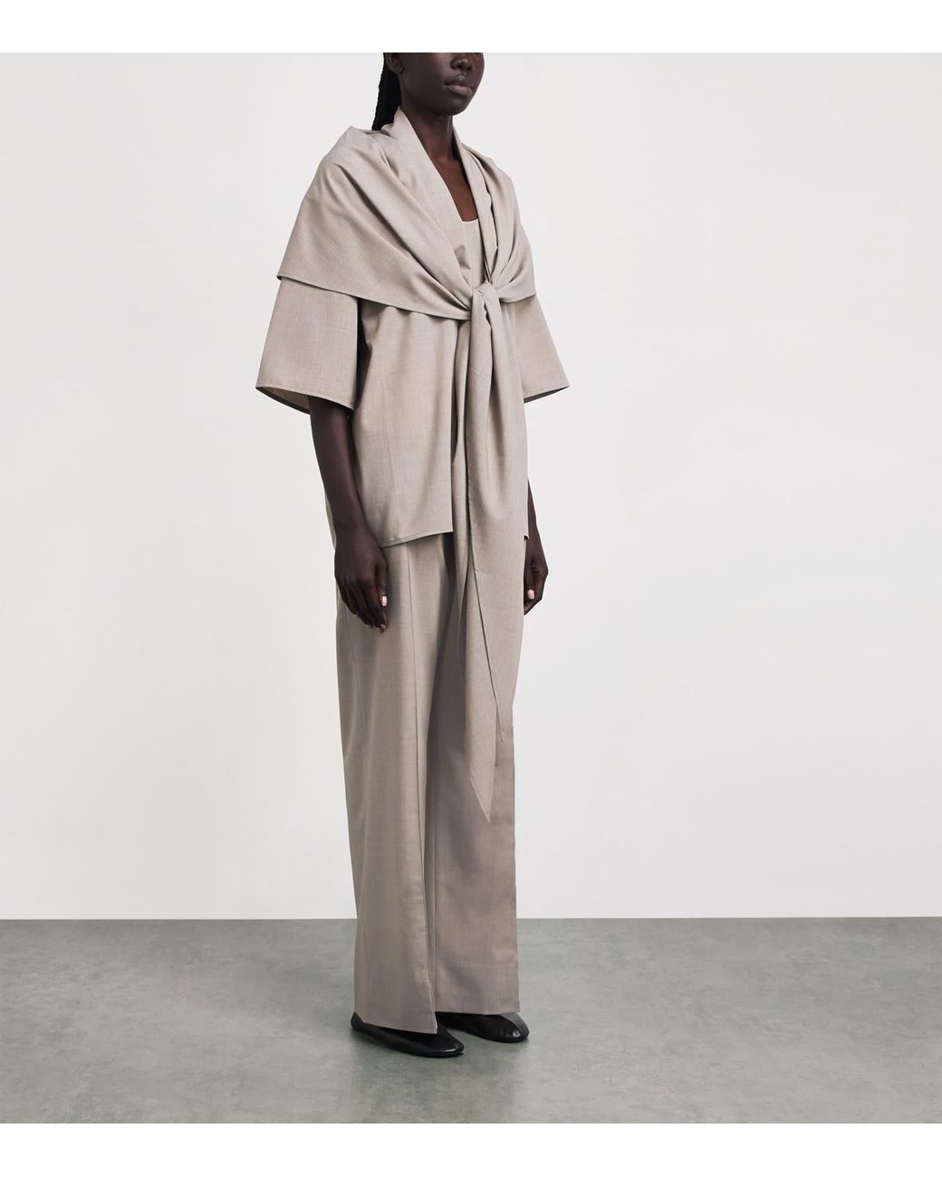 Voranida Natural Layered-Scarf Roth T-Shirt