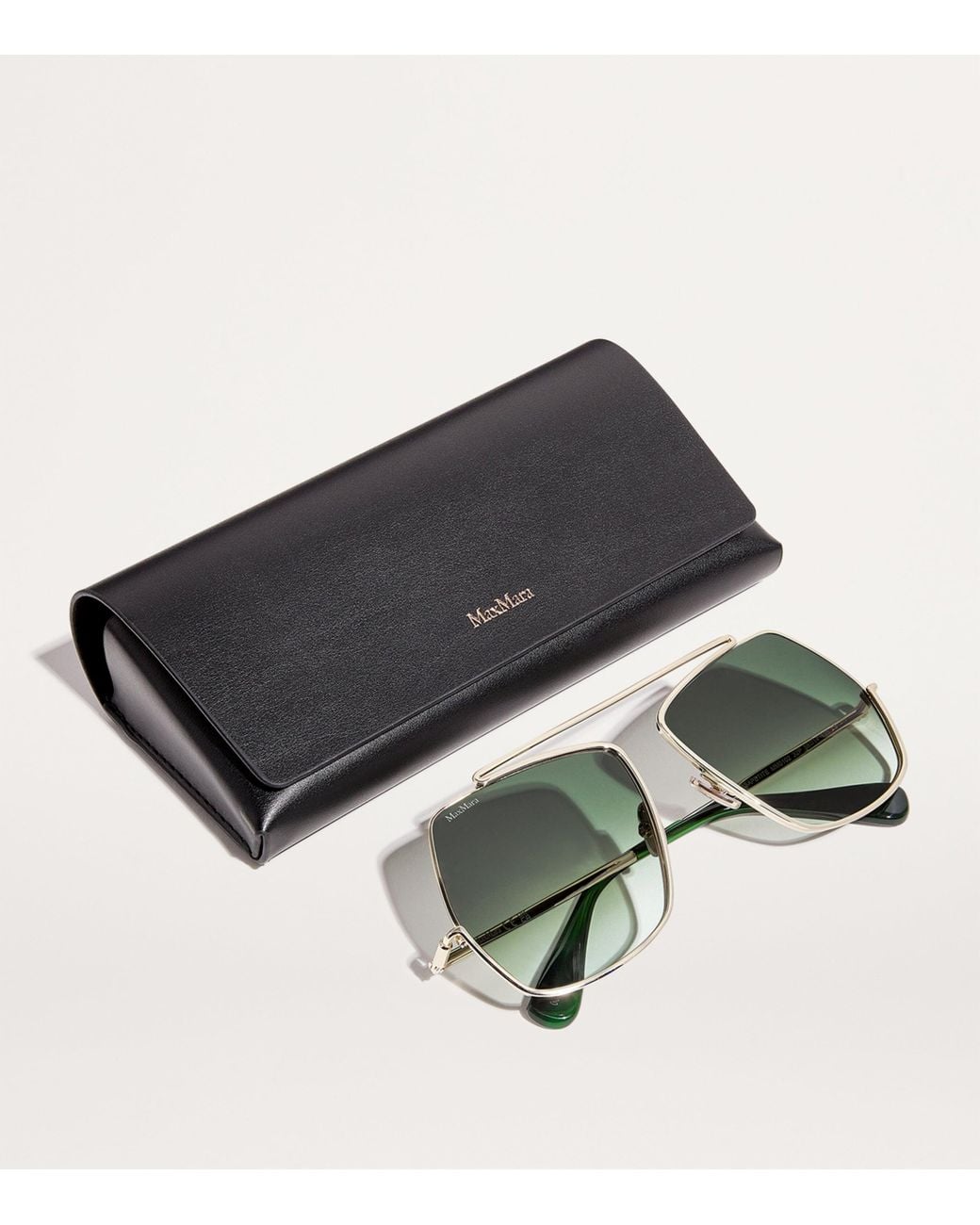 Max Mara Elsa Petite Oversized Sunglasses in Green | Lyst display picture 1