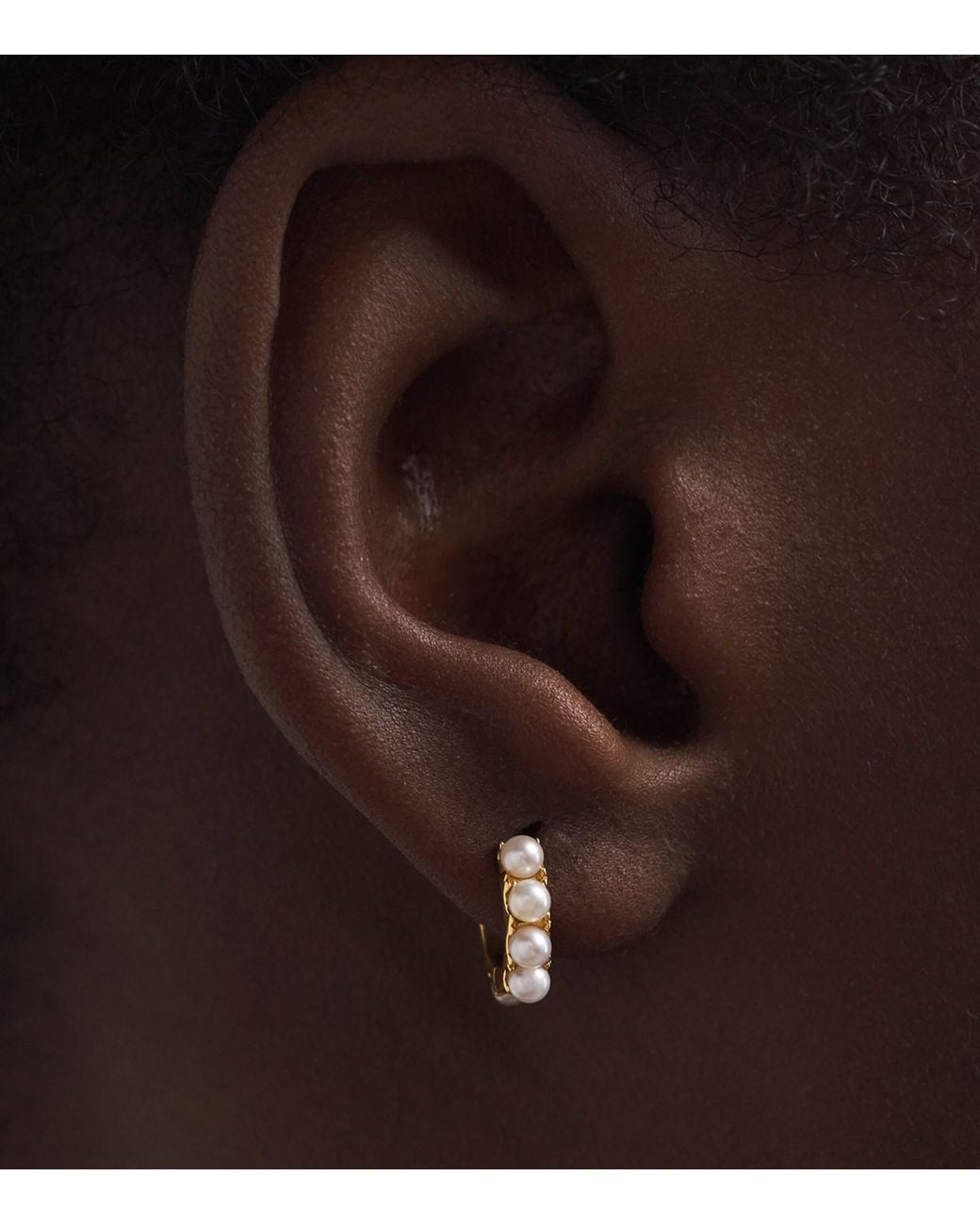 Rosa De La Cruz Metallic And Pearl Mini Hoop Earrings