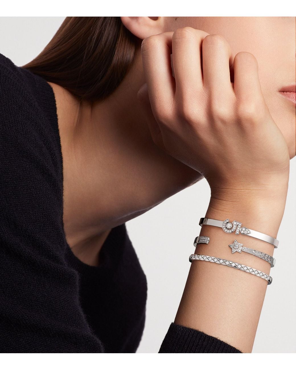 Chanel White And Diamond Comète Chevron Bracelet