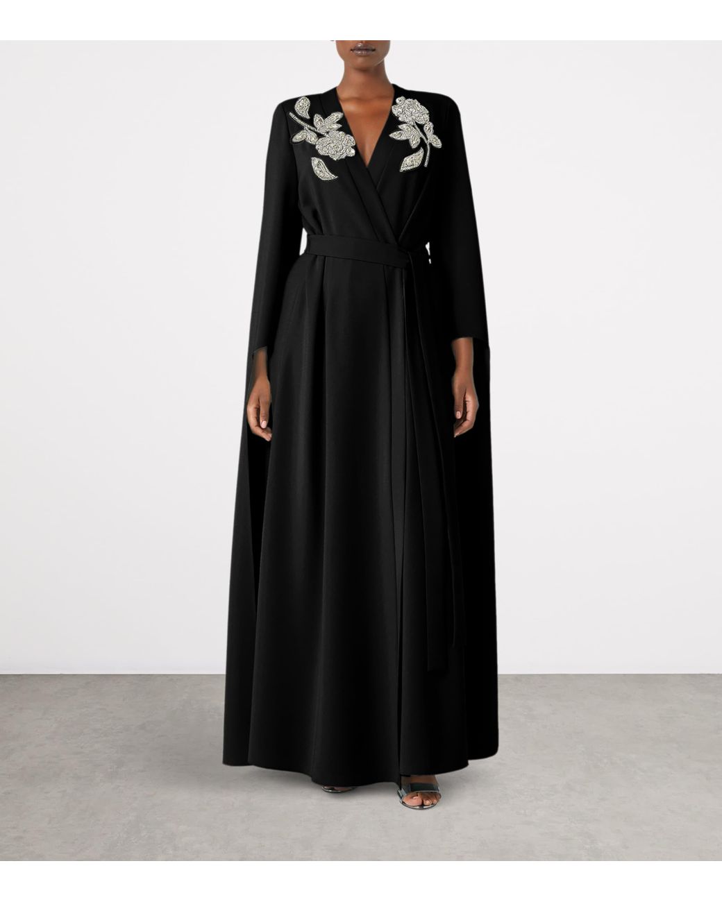 最終新品未使用タグ付きMARINA RINALDI シルク黒のビーズロングドレス Marina Rinaldi Embellished Maxi Dress in Black | Lyst