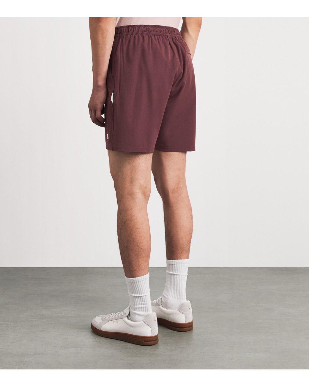 vuori Red 7' Unlined Banks Session Shorts for men