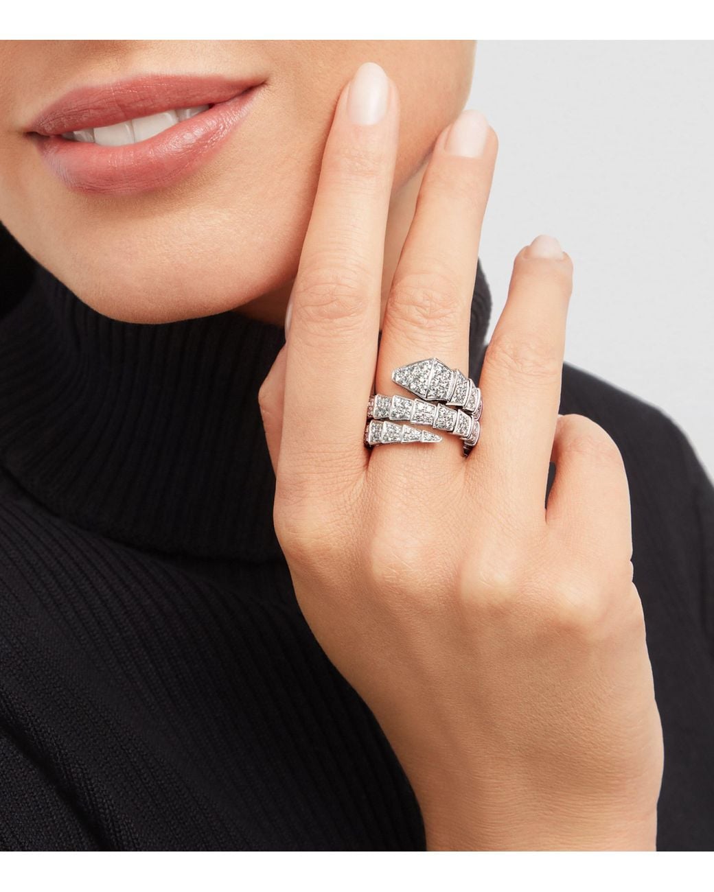 BVLGARI White And Diamond Serpenti Viper Ring