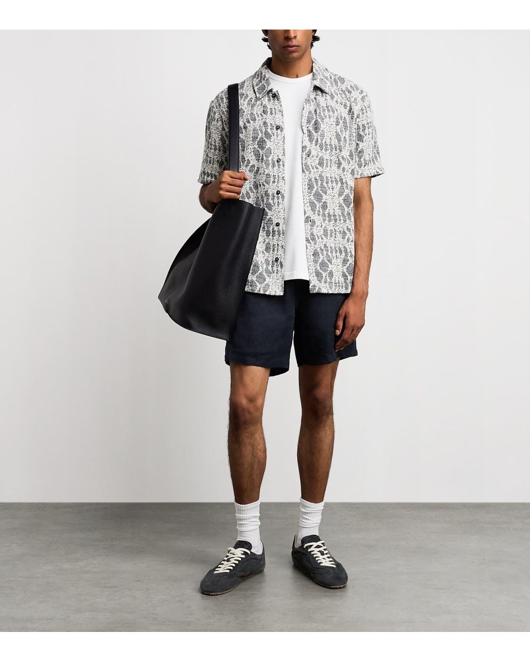 Samsøe & Samsøe Blue Linen Chino Shorts for men