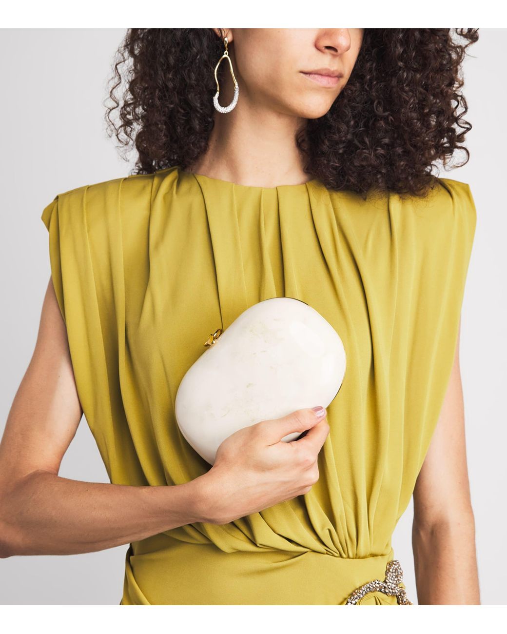 Jeffrey Levinson Natural Oval Elina Clutch Bag