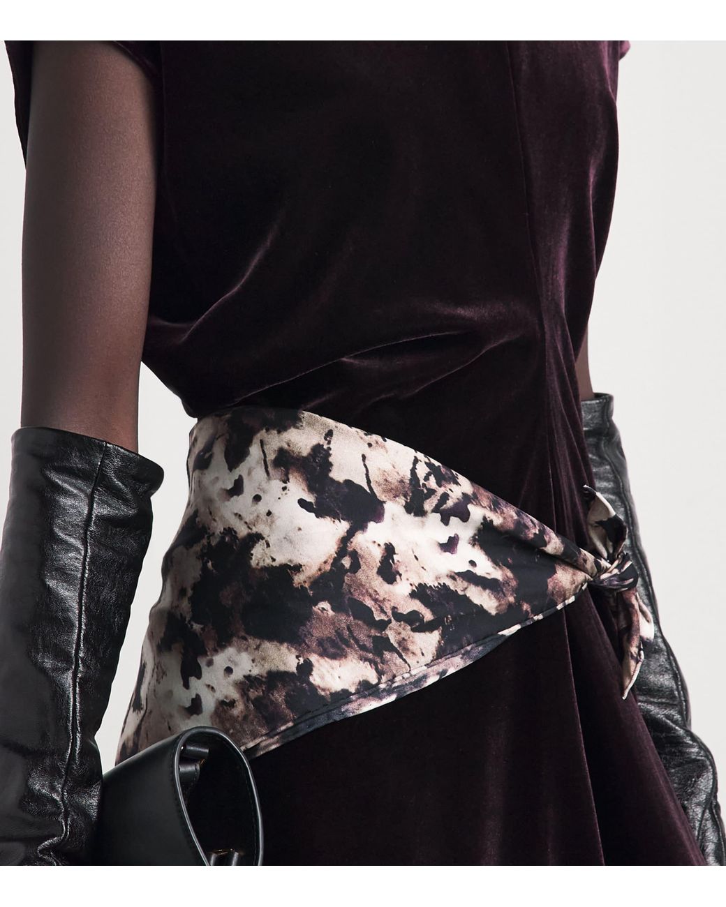Agnona Black Silk Printed Scarf