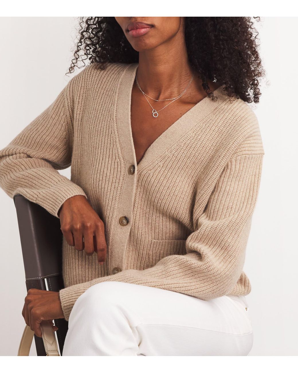 Astrid & Miyu White And Emerald Charm Necklace