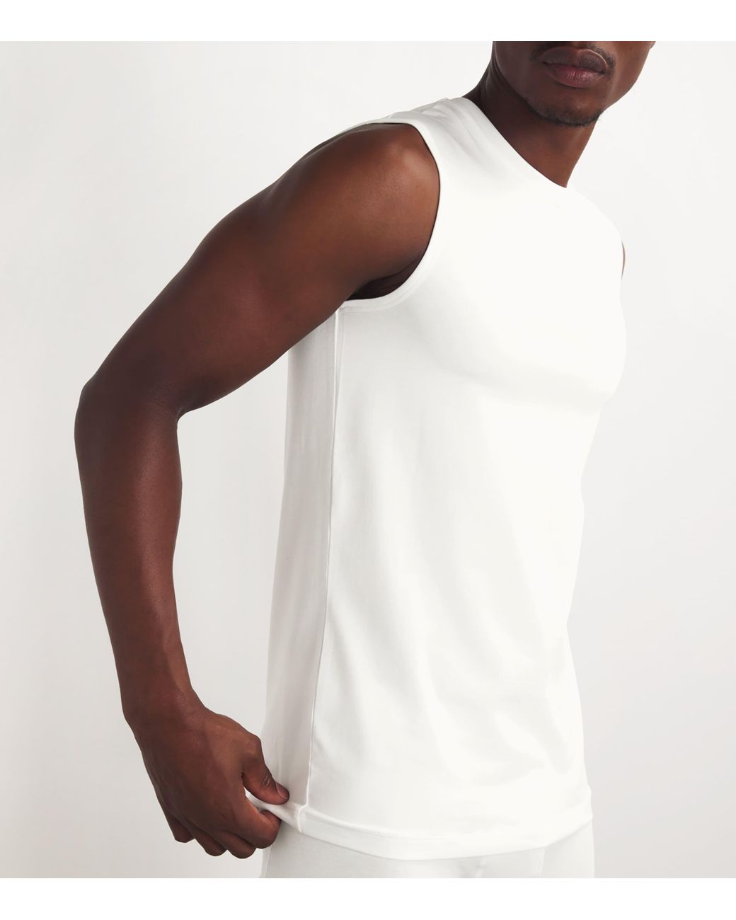Falke White Cotton-Blend Daily Comfort Muscle Shirt for men