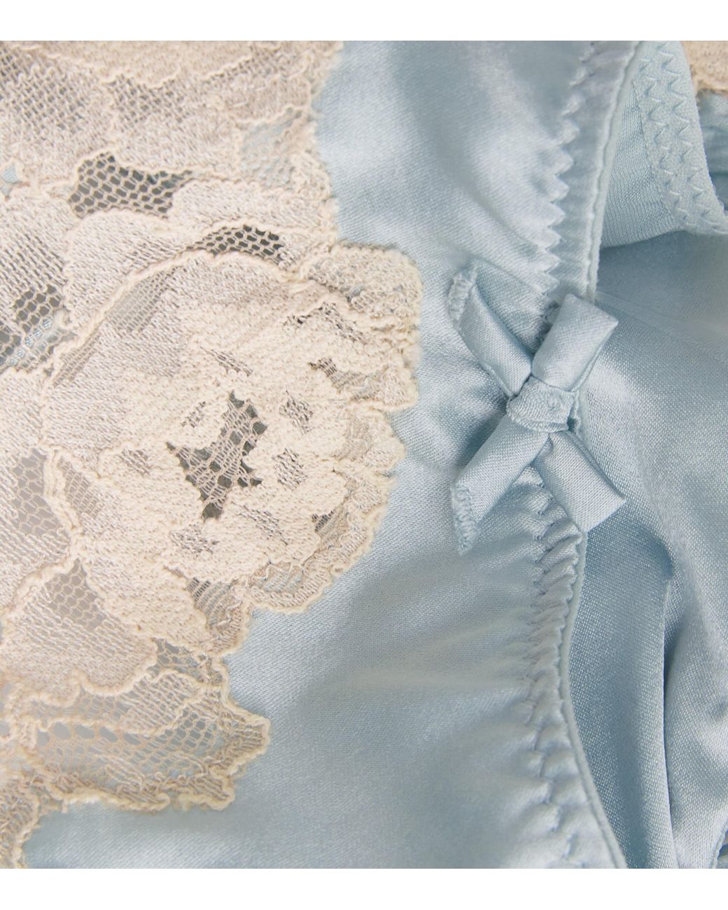 Fleur du Mal Gray Silk Lace-Detail Juliet Thong