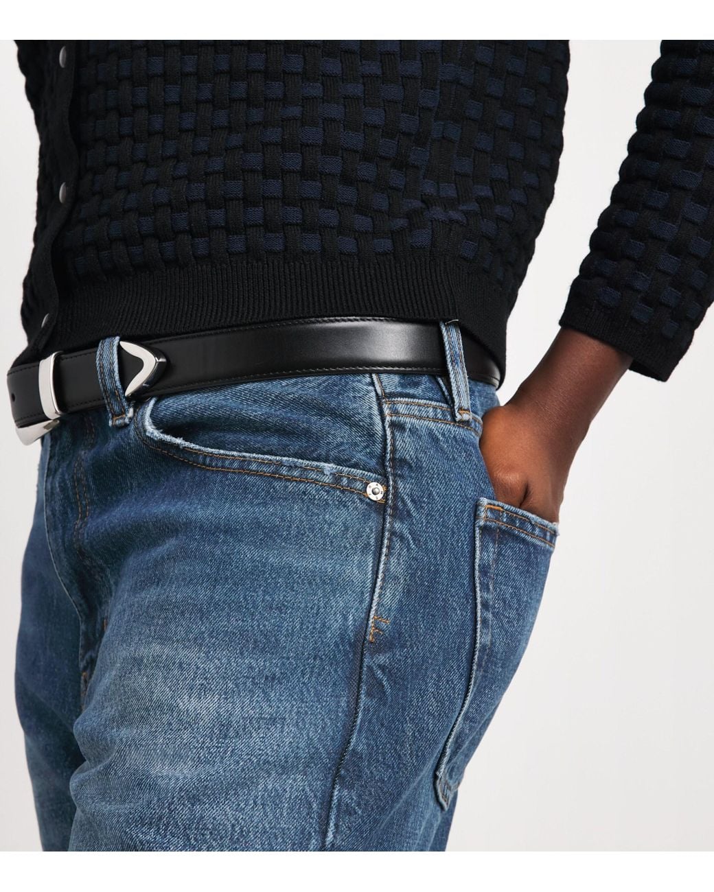 FRAME Blue The Hang Straight Jeans