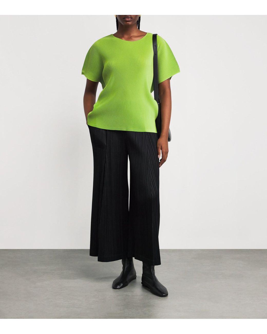 PLEATS PLEASE ISSEY MIYAKE／MIST JUNE Pleats Please by Issey Miyake Monthly Colors: June, White Green