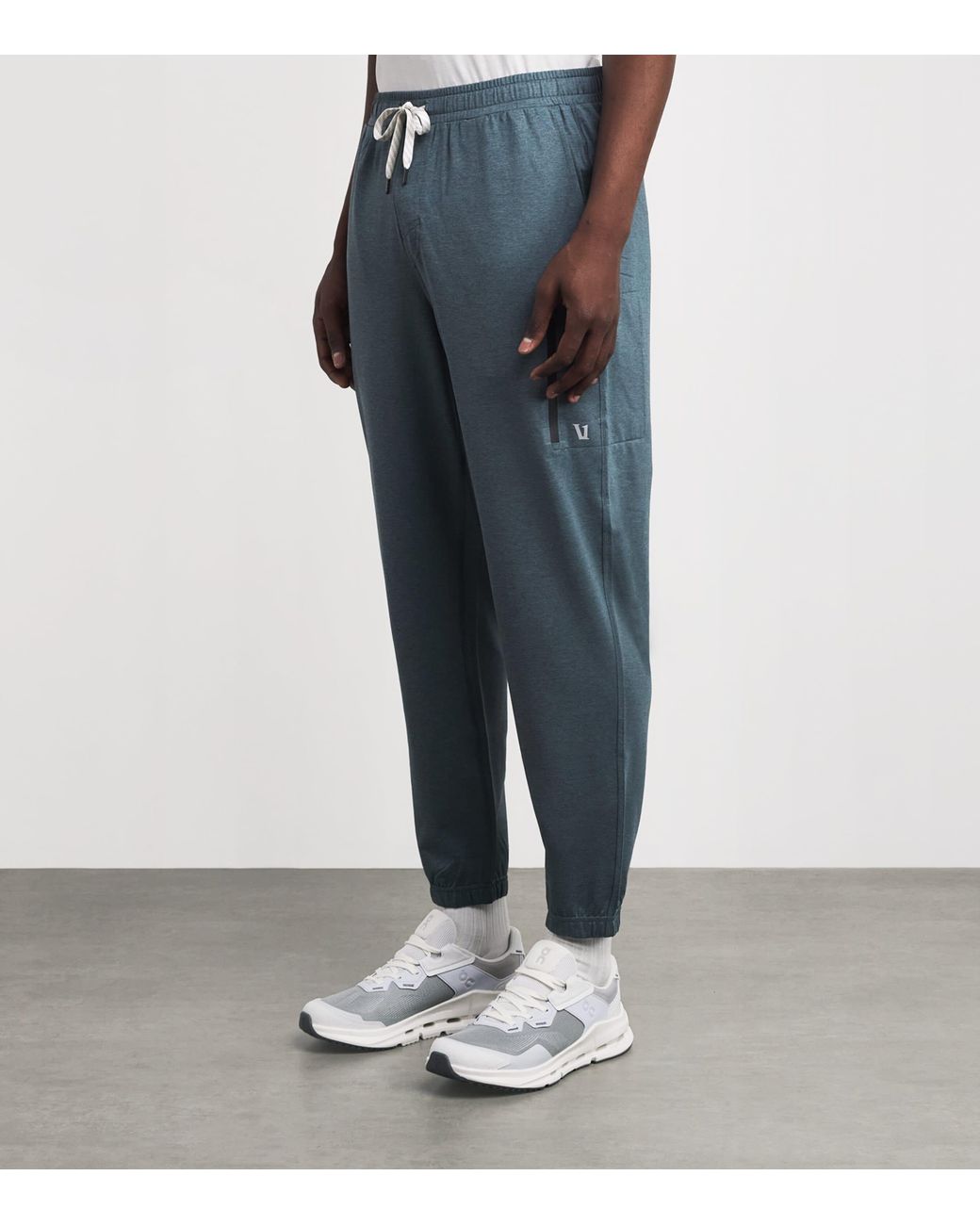 vuori Blue Sunday Performance Sweatpants for men