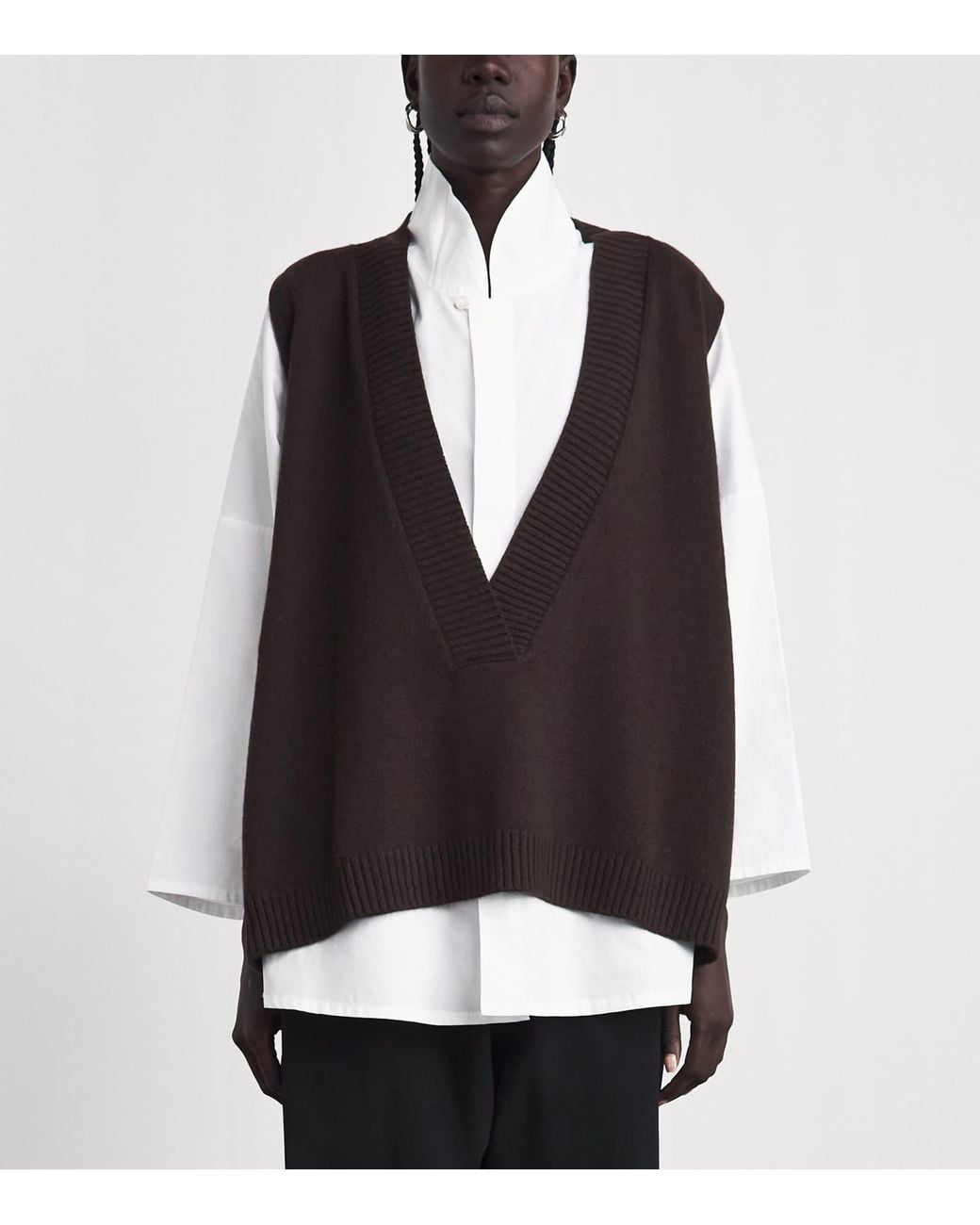 Eskandar Black Cashmere Plunge-Neck Sweater Vest
