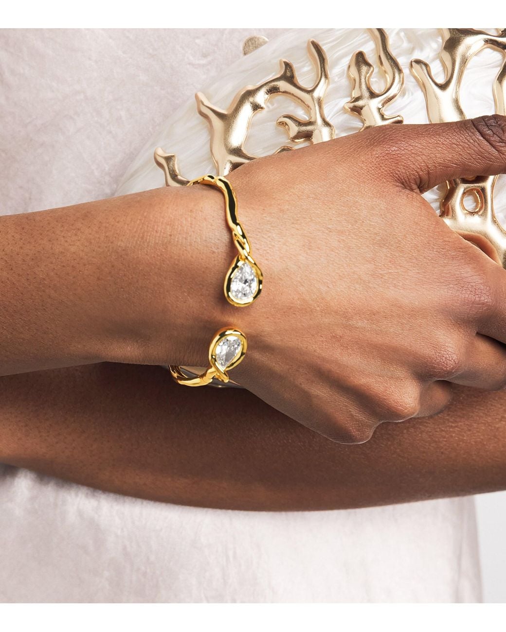 Alexis Metallic Plated Astarales Hinge Bracelet