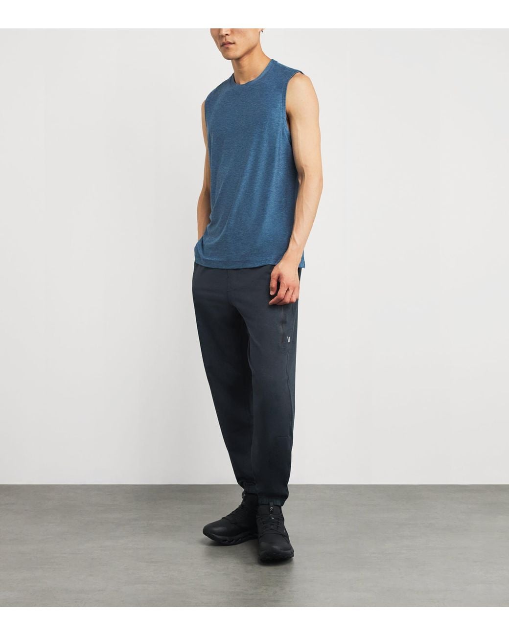 vuori Blue Sunday Performance Sweatpants for men