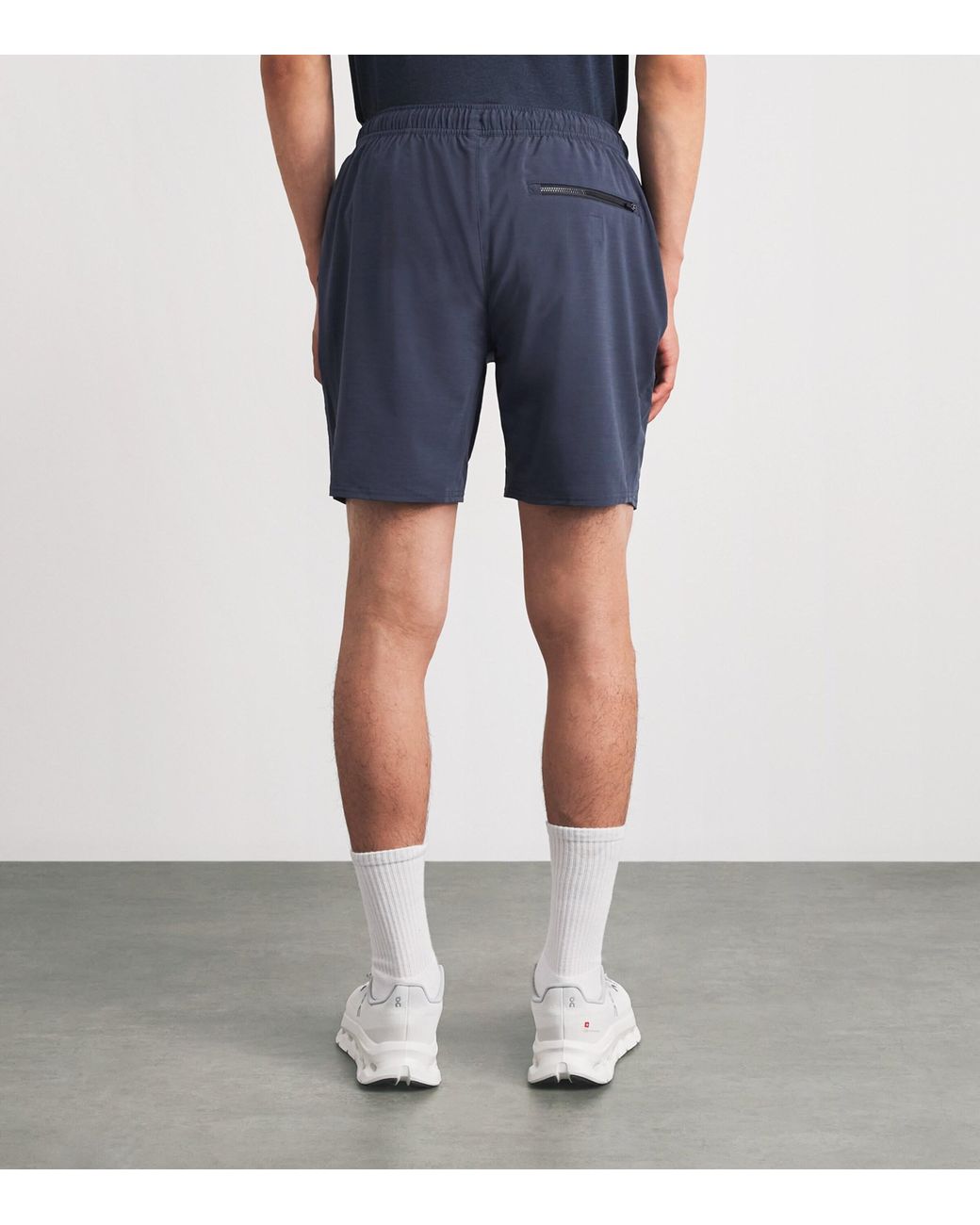 vuori Blue 7' Lined Elevate Kore Shorts for men