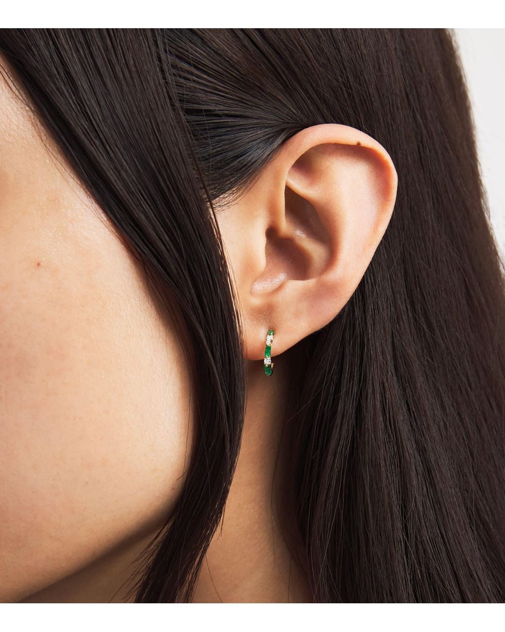 Suzanne Kalan Metallic Emerald And Diamond Thin Mix Hoop Earrings