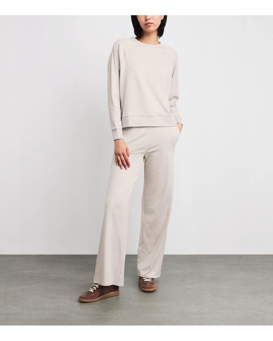 vuori White Dreamknit Halo Essentials Sweatpants