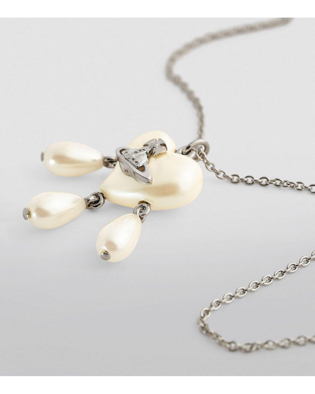 Vivienne Westwood Sheryl Pendant Necklace in Metallic | Lyst