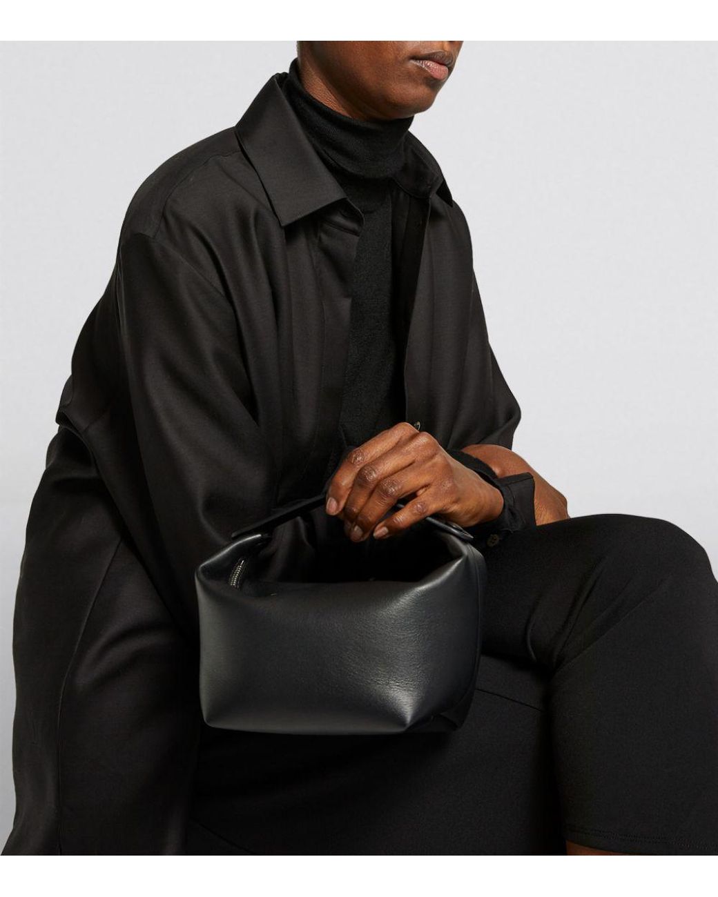 The Row Leather Les Bains Bag in Black | Lyst