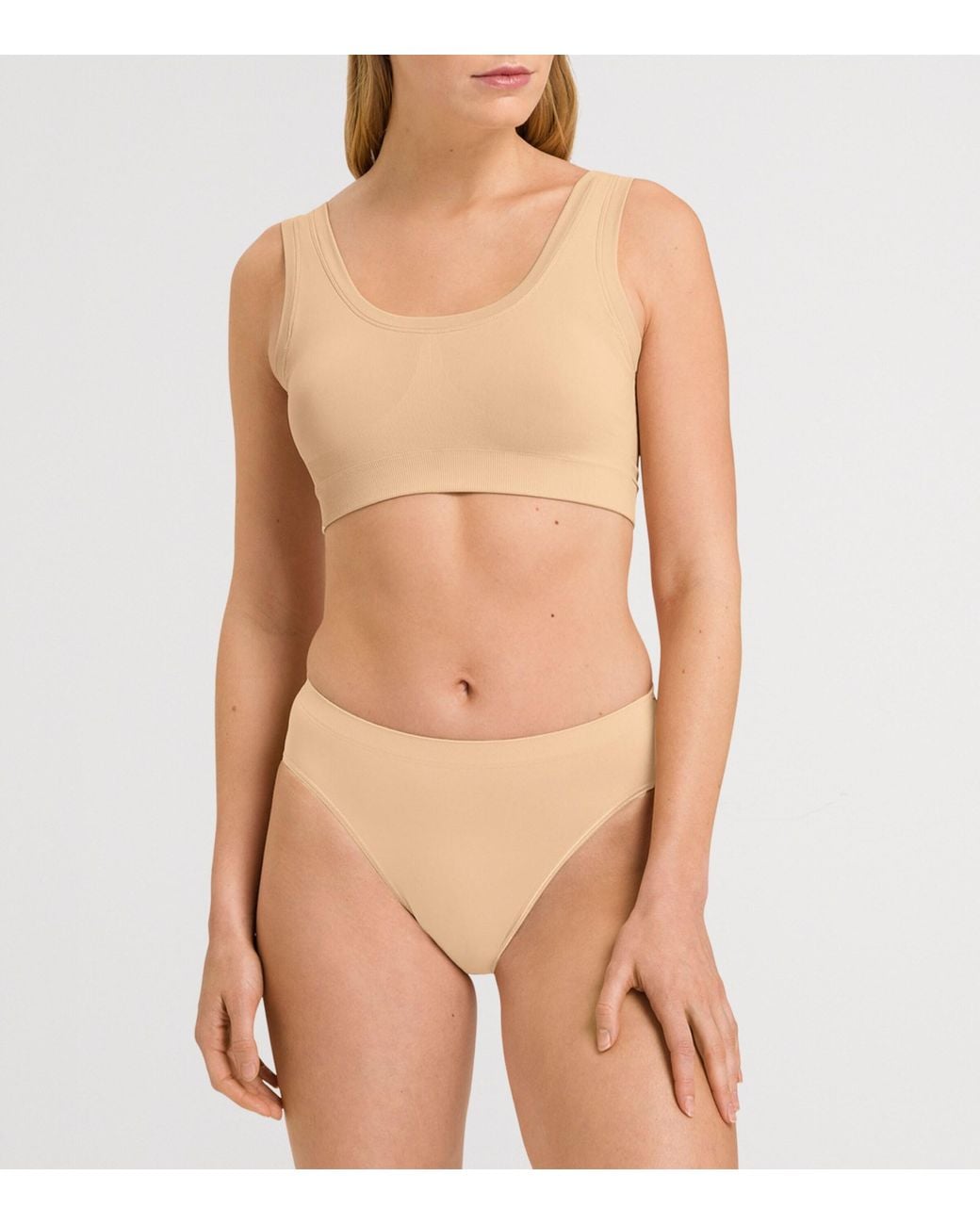 Hanro Natural Padded Touch Feeling Crop Top