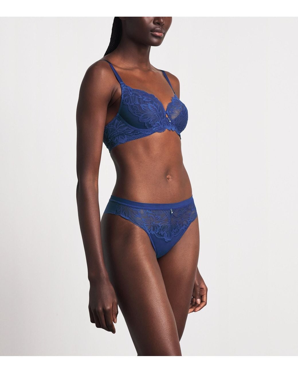 Wacoal Blue Lace-Trim Abéllia Tanga