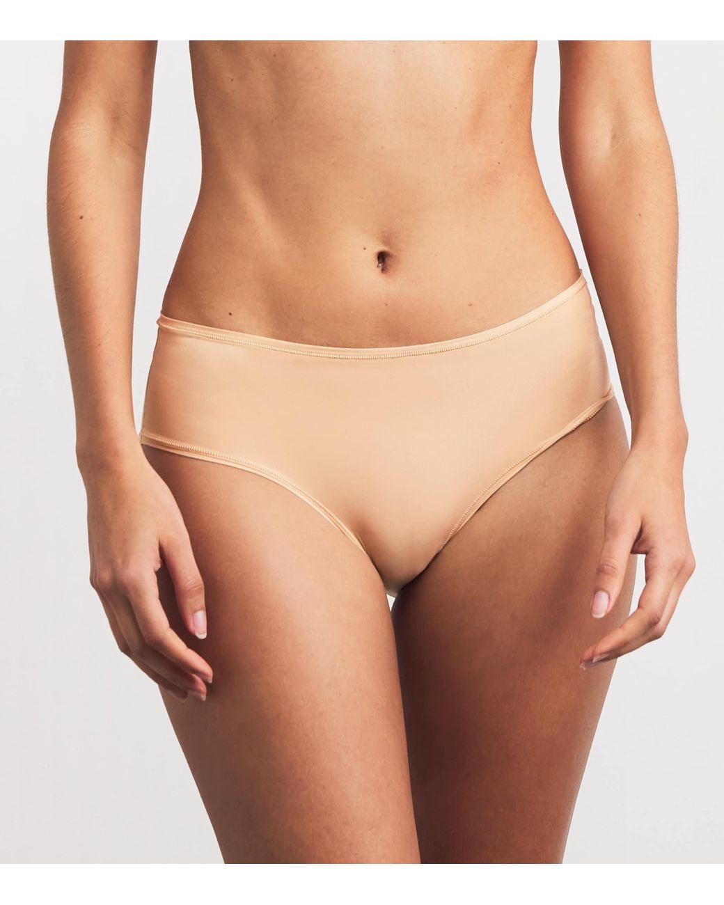 Skims Natural Fits Everybody Briefs