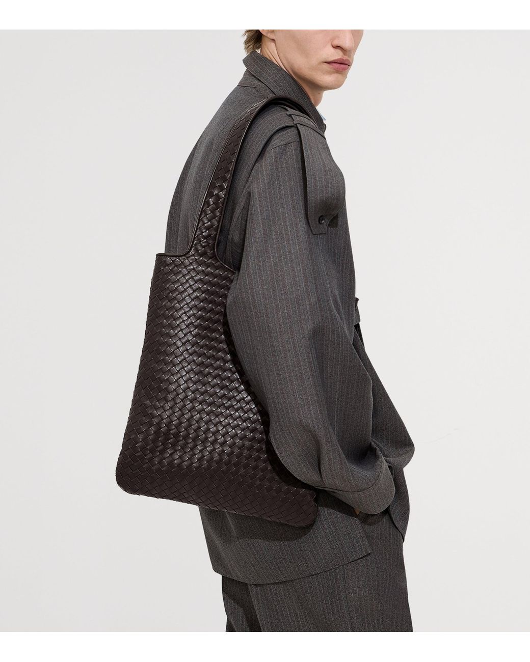 Bottega Veneta Black Small Leather Veneto Tote Bag for men