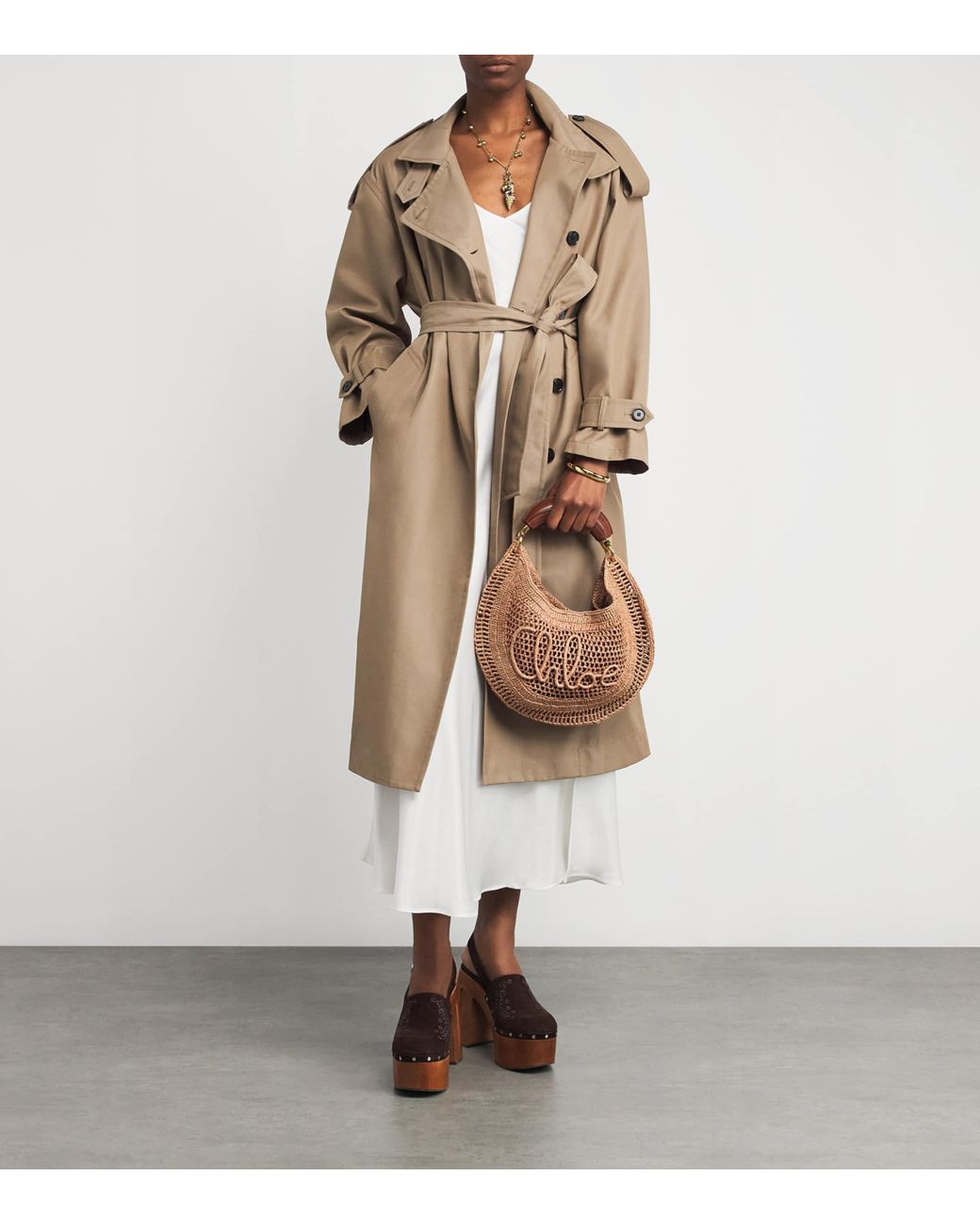 Chloé Brown Raffia Summer Banana Shoulder Bag