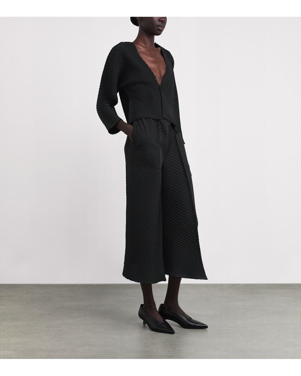 Issey Miyake Black Plaster Pleats Cardigan