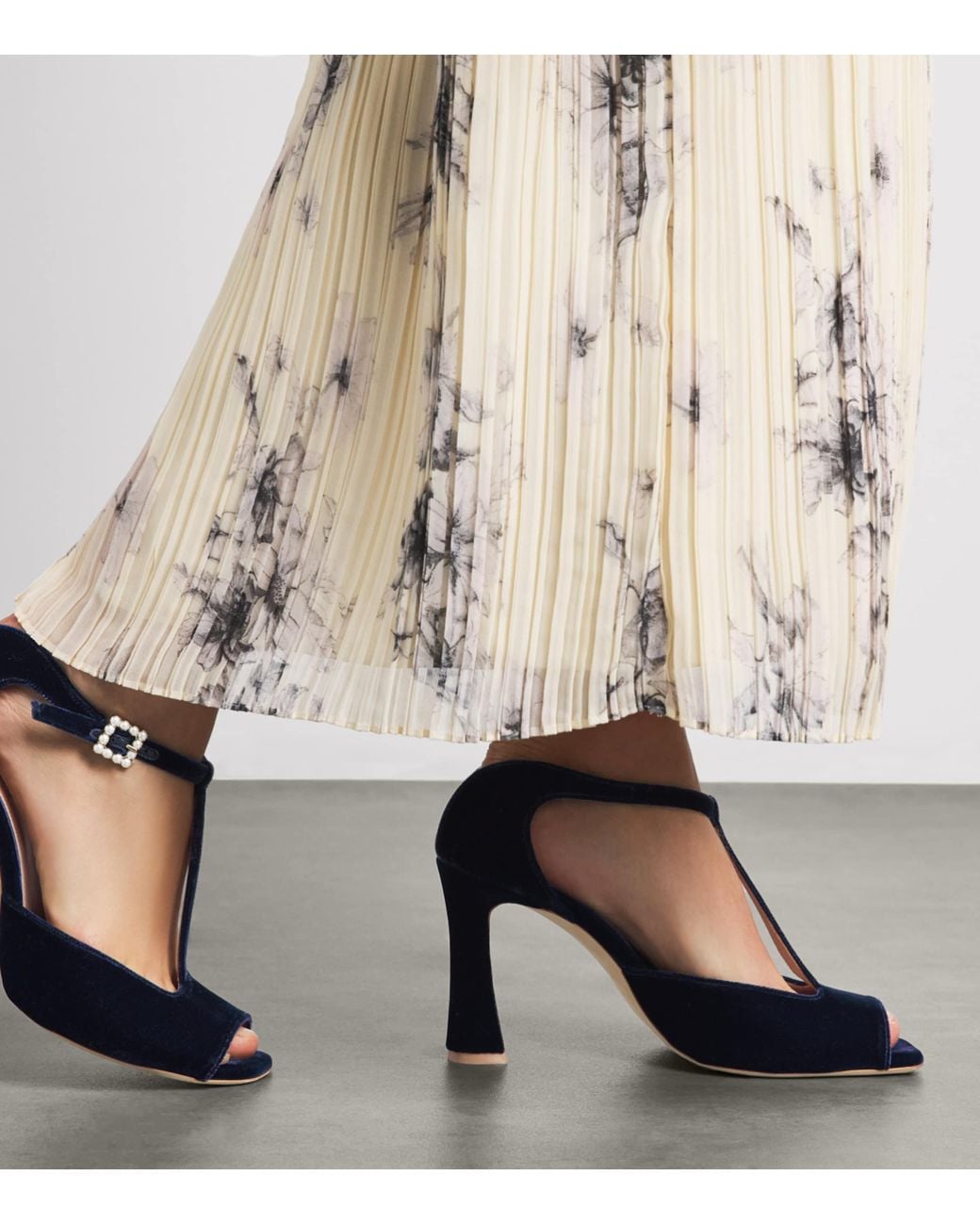 Malone Souliers Blue Velvet Nomi Heeled Sandals 90