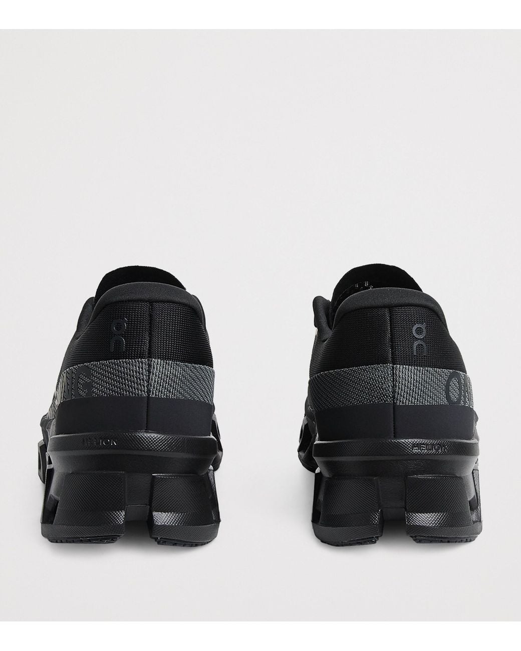 On Shoes Black Cloudmster 2 Trainers for men