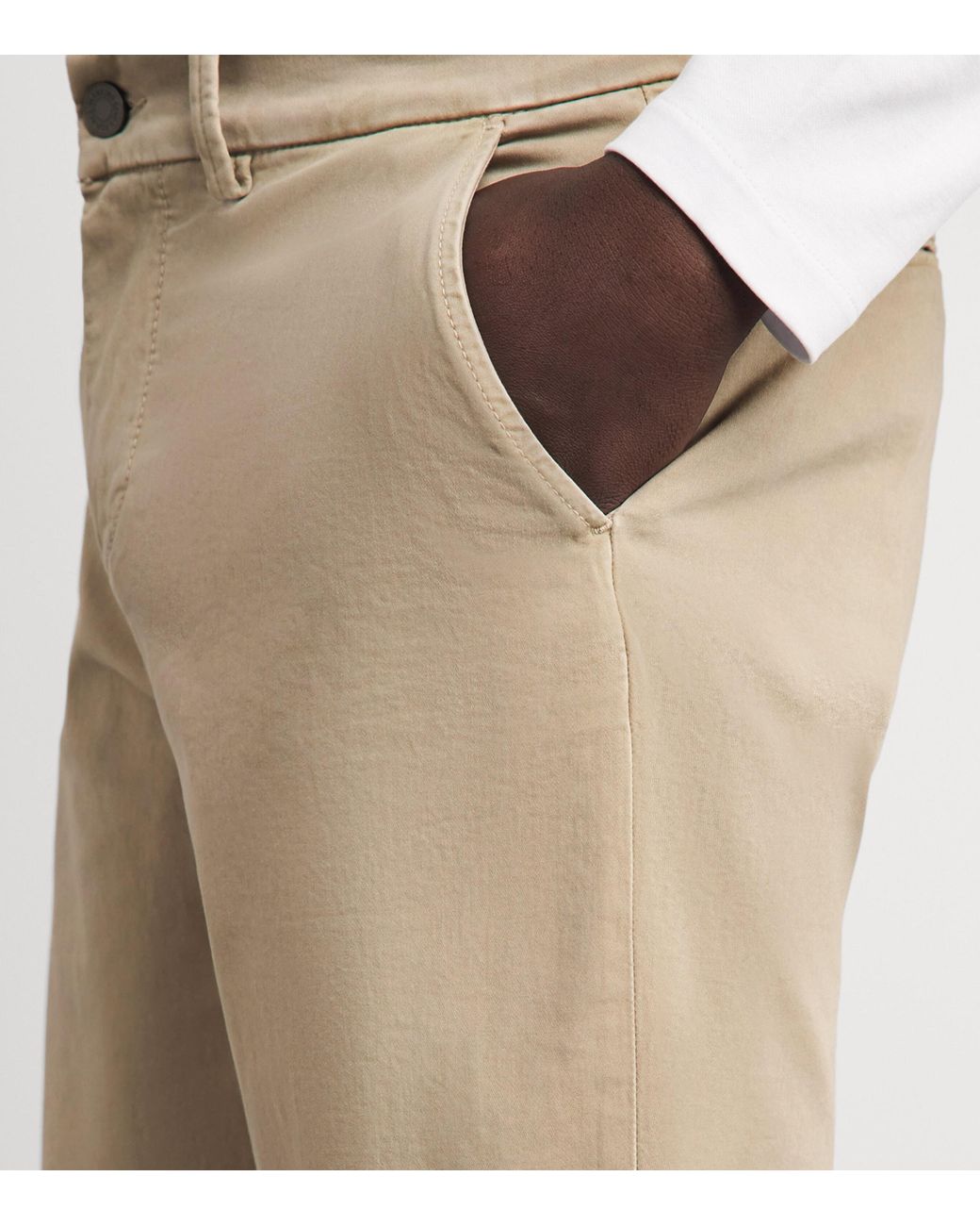 7 For All Mankind Natural Luxe Performance Chino Shorts for men