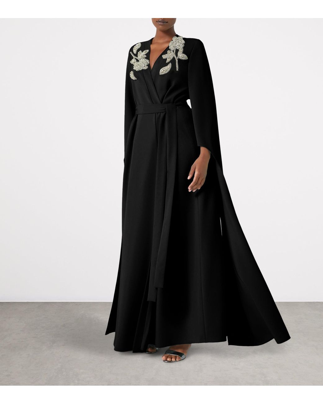最終新品未使用タグ付きMARINA RINALDI シルク黒のビーズロングドレス Marina Rinaldi Embellished Maxi Dress in Black | Lyst