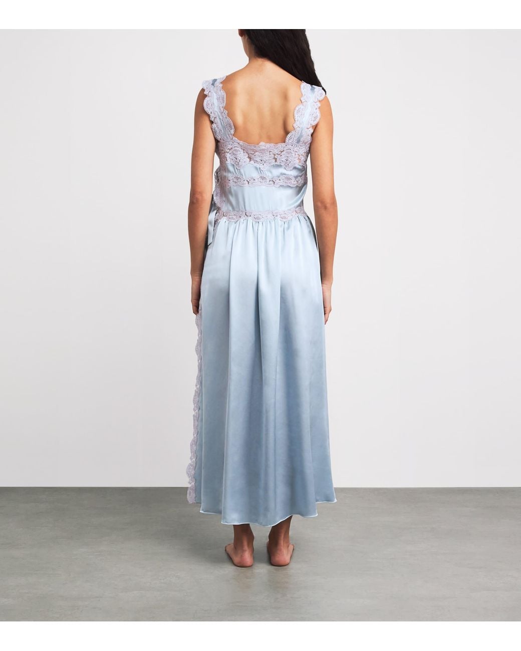 Loretta Caponi Blue Silk Lace-Detail Sabina Nightdress