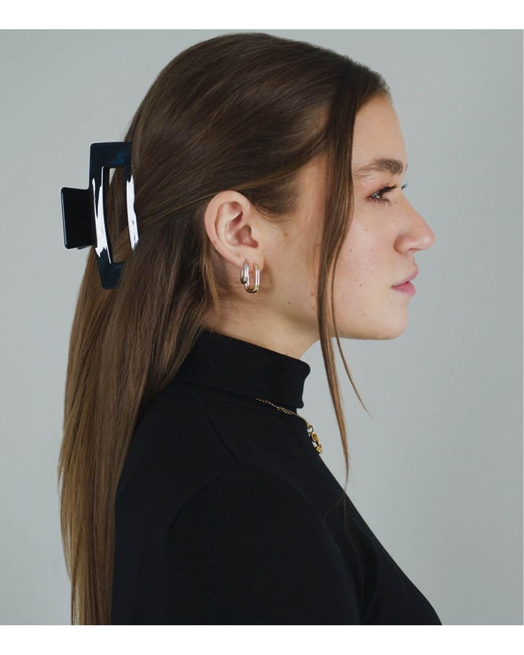 Minimalista Black The Midi Hair Clip