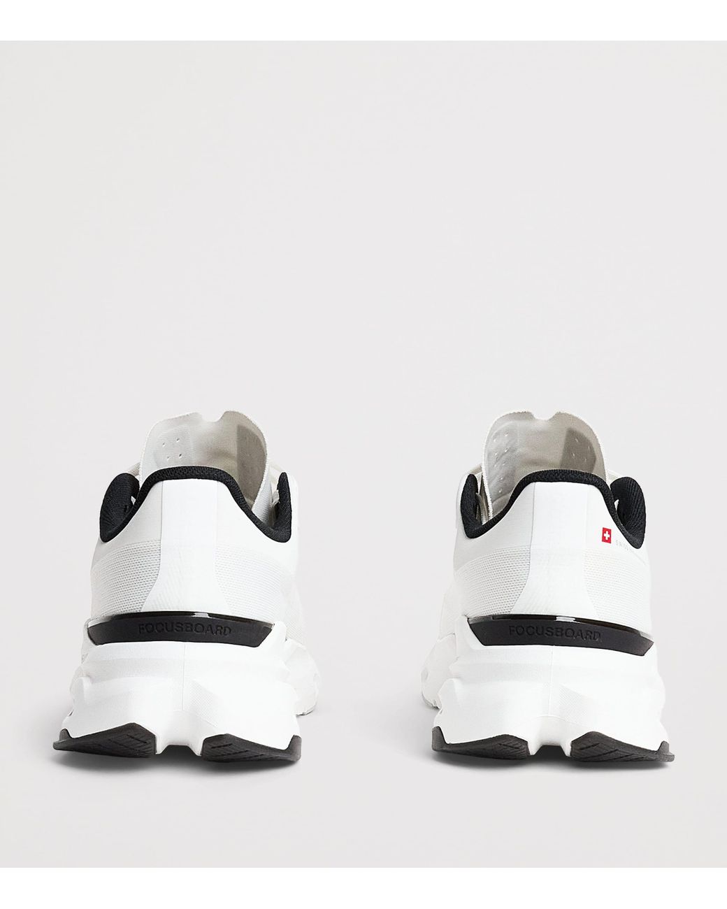 On Shoes White Cloudpulse 2 Trainers for men