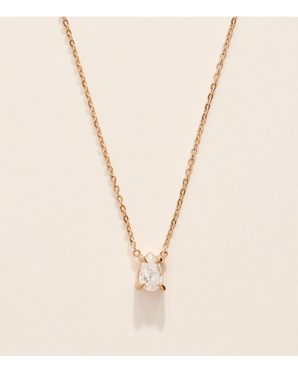 Harrods And Diamond Pendant Necklace in Natural | Lyst