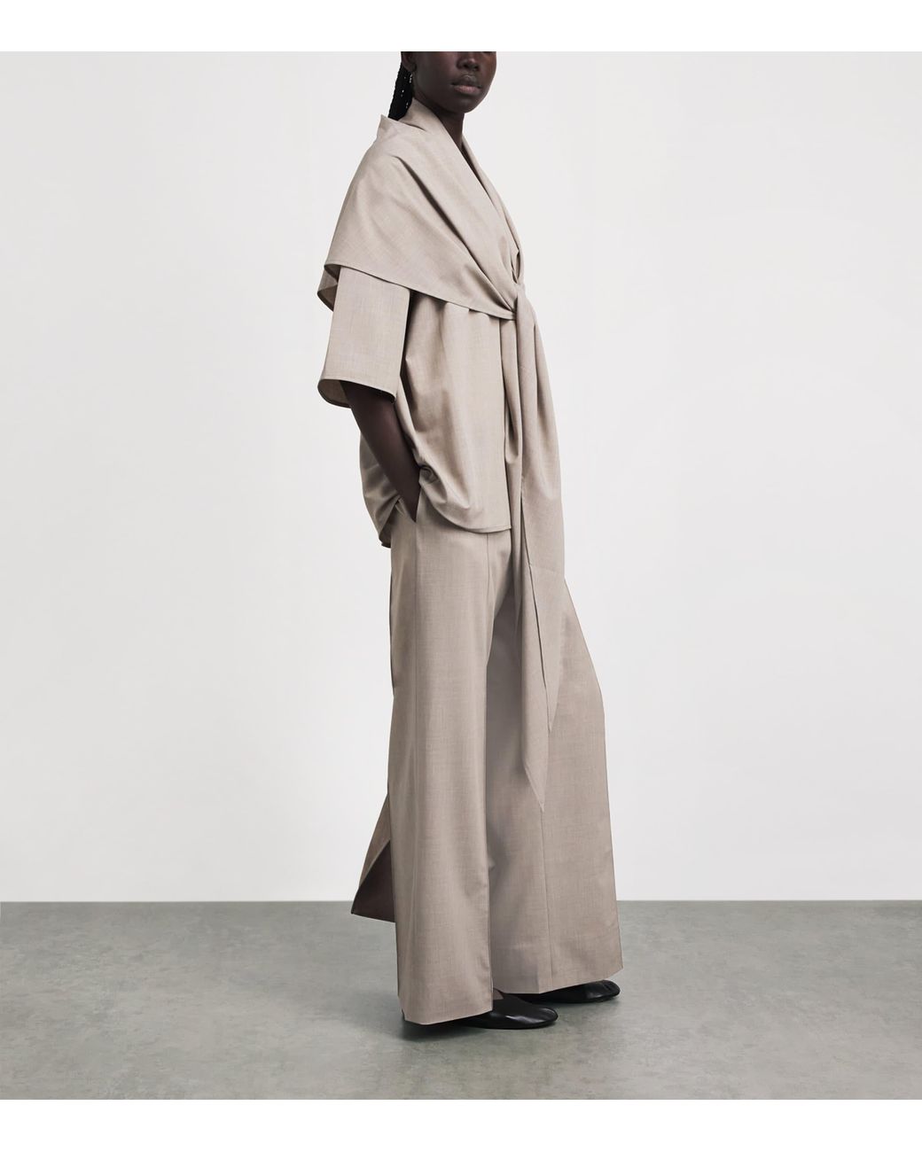 Voranida Natural Layered-Scarf Roth T-Shirt