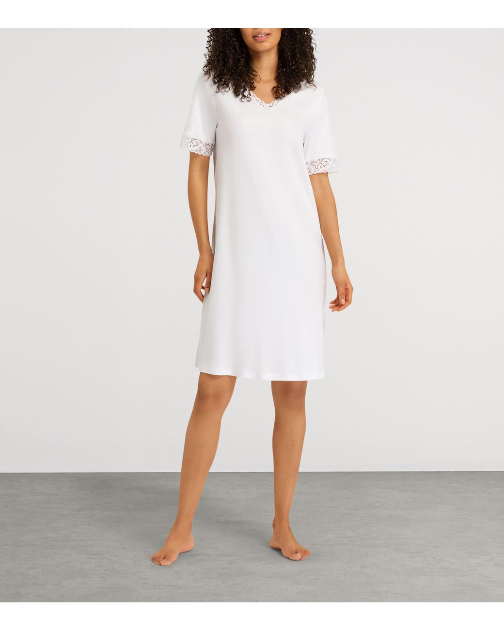 Hanro White Cotton Lace-Trim Moments Nightdress