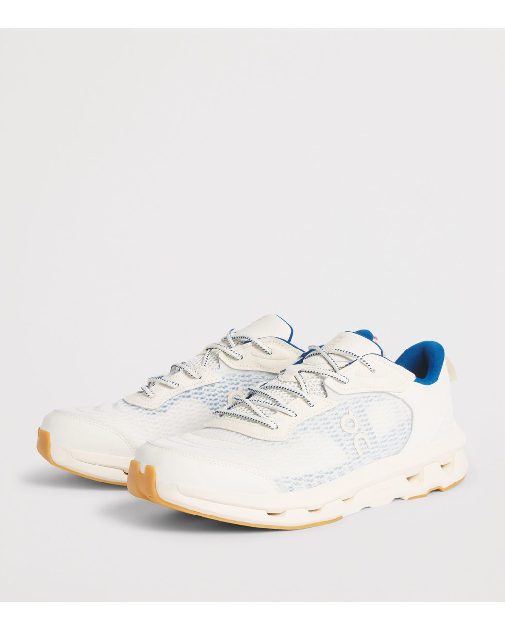 On Shoes White Cloudze Mo Trainers for men