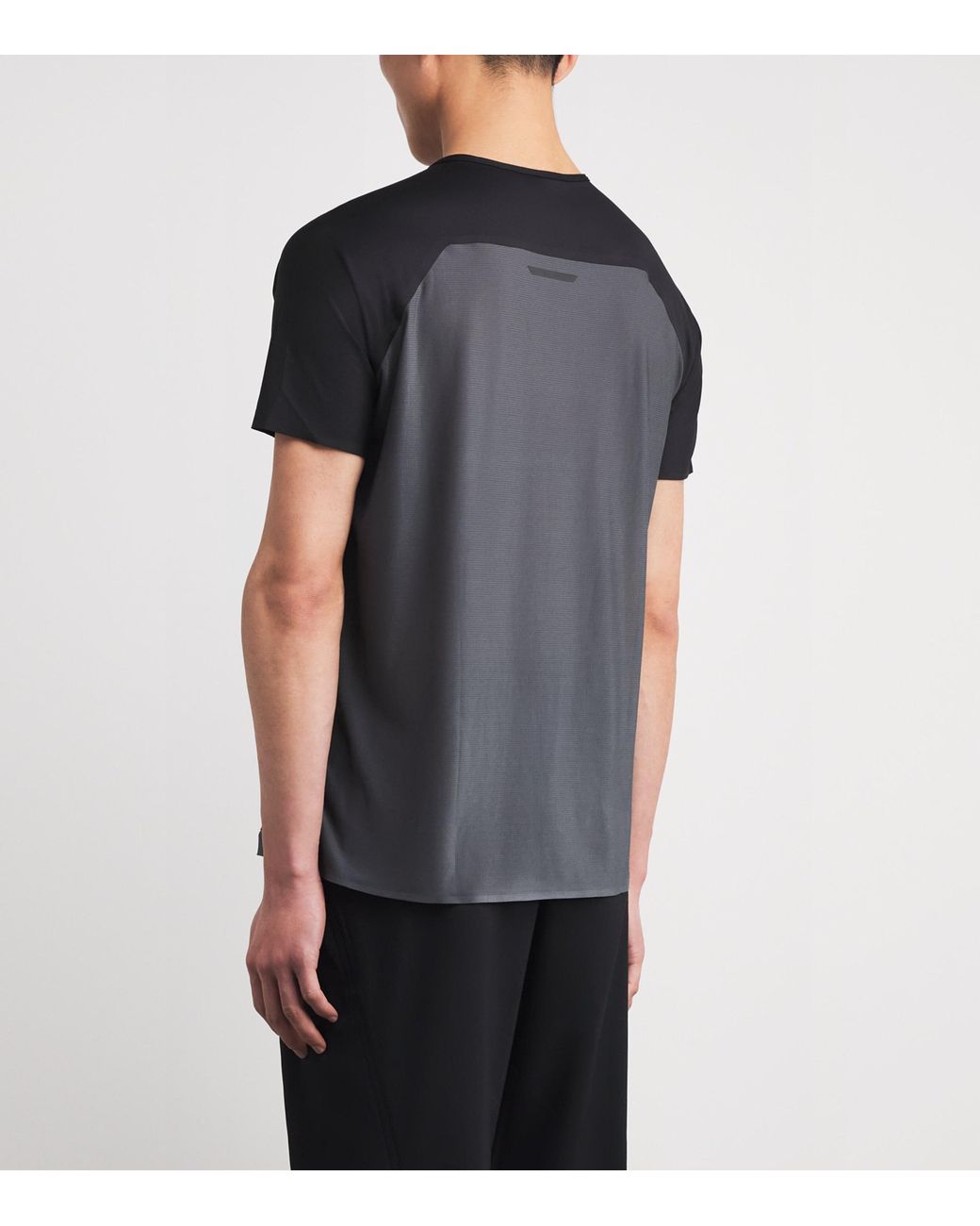 On Shoes Black Performance Running T-Shirt for men