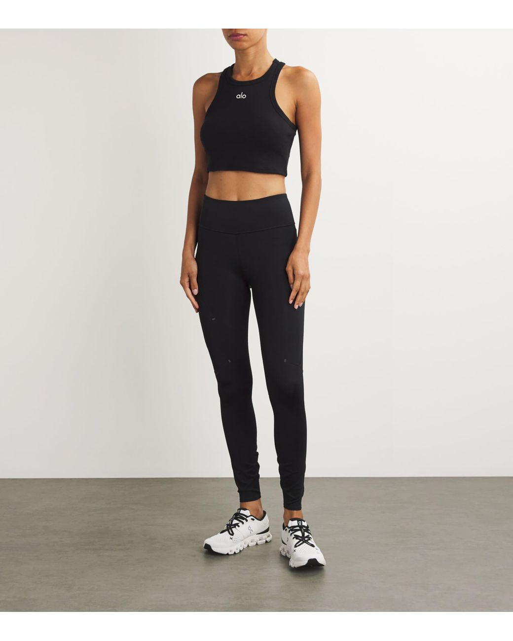 Alo yoga タンクトップ　Aspire Tank 黒　black Alo Yoga Cropped Aspire Tank Top in Black | Lyst UK