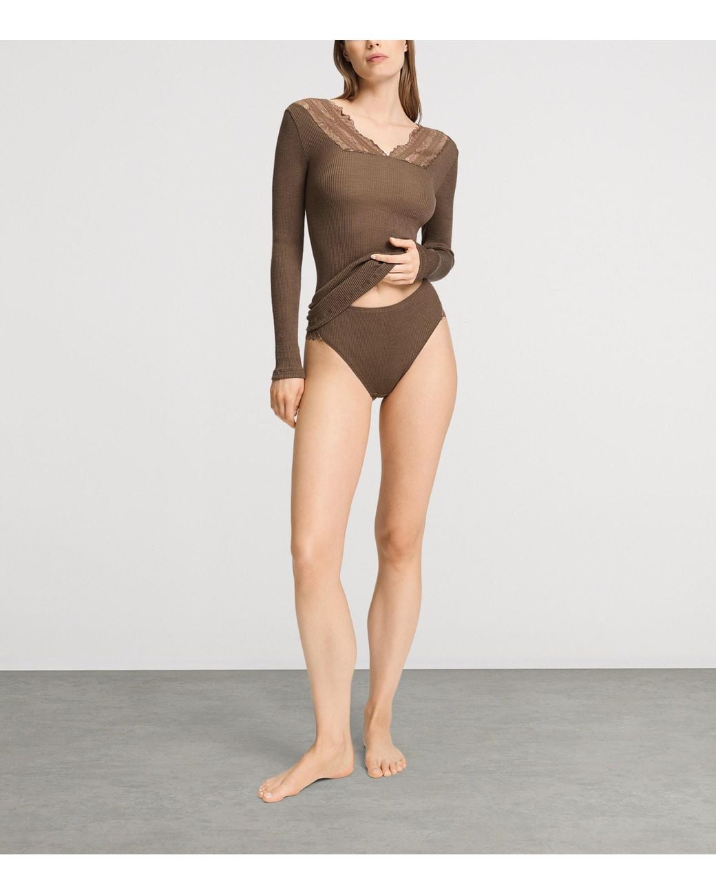 Hanro Brown Wool-Silk Lace-V-Neck Top