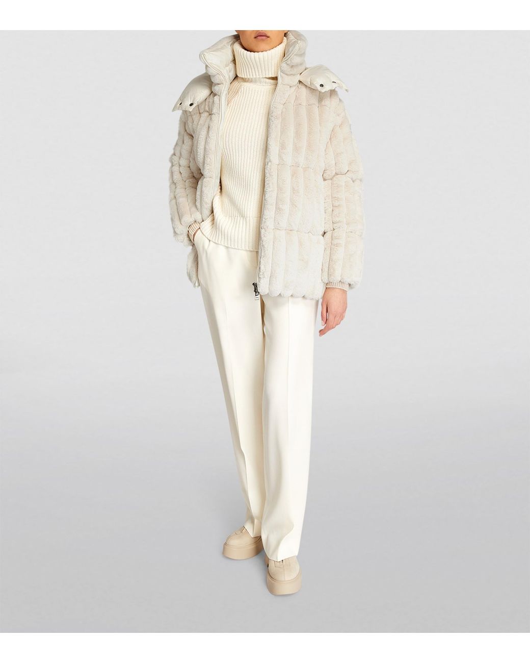 Moncler pionne faux fur Clearance