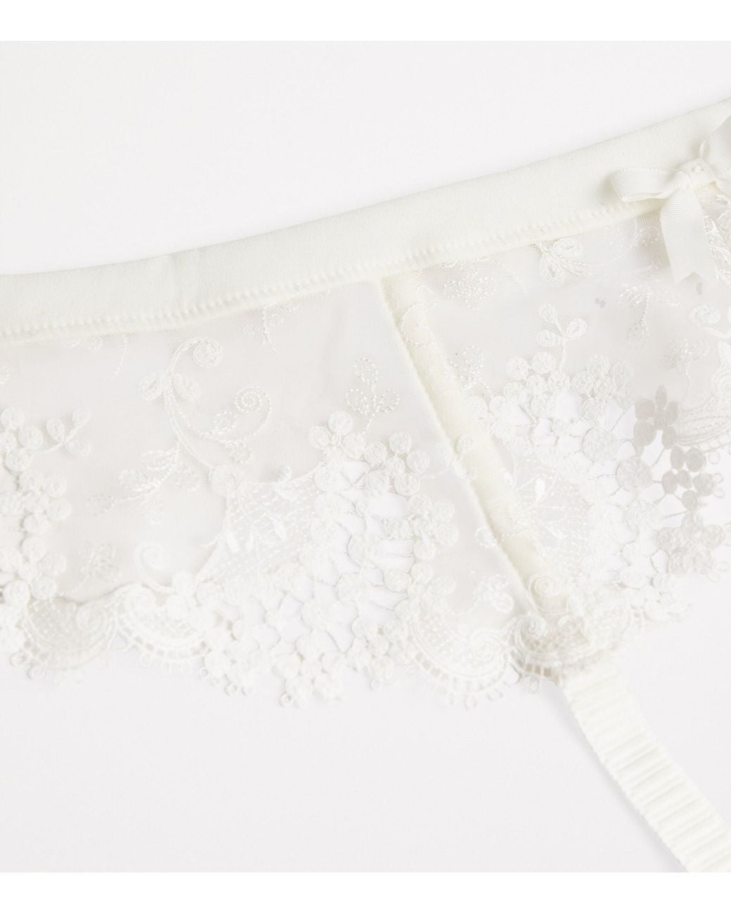 Simone Perele White Lace Wish Garter Belt