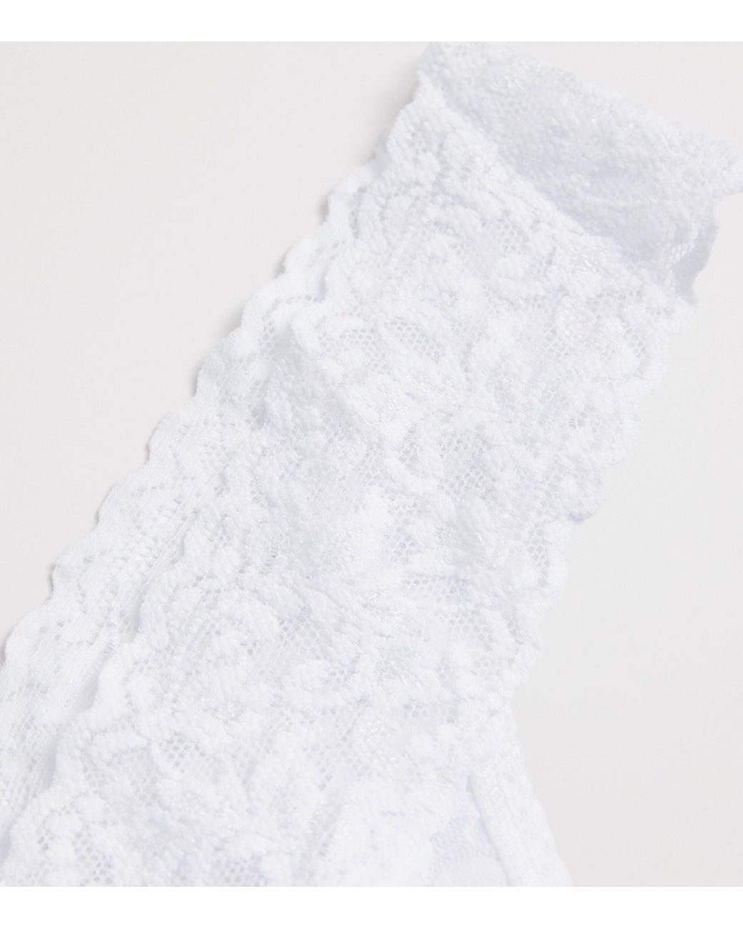 Hanky Panky White Lace Low-Rise Thong
