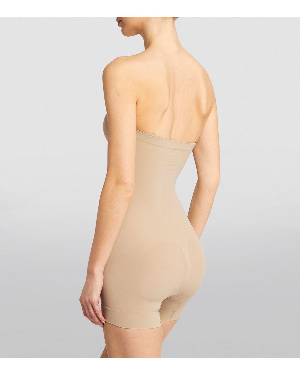 Skims Natural Seamless Sculpt Strapless Shorts Bodysuit