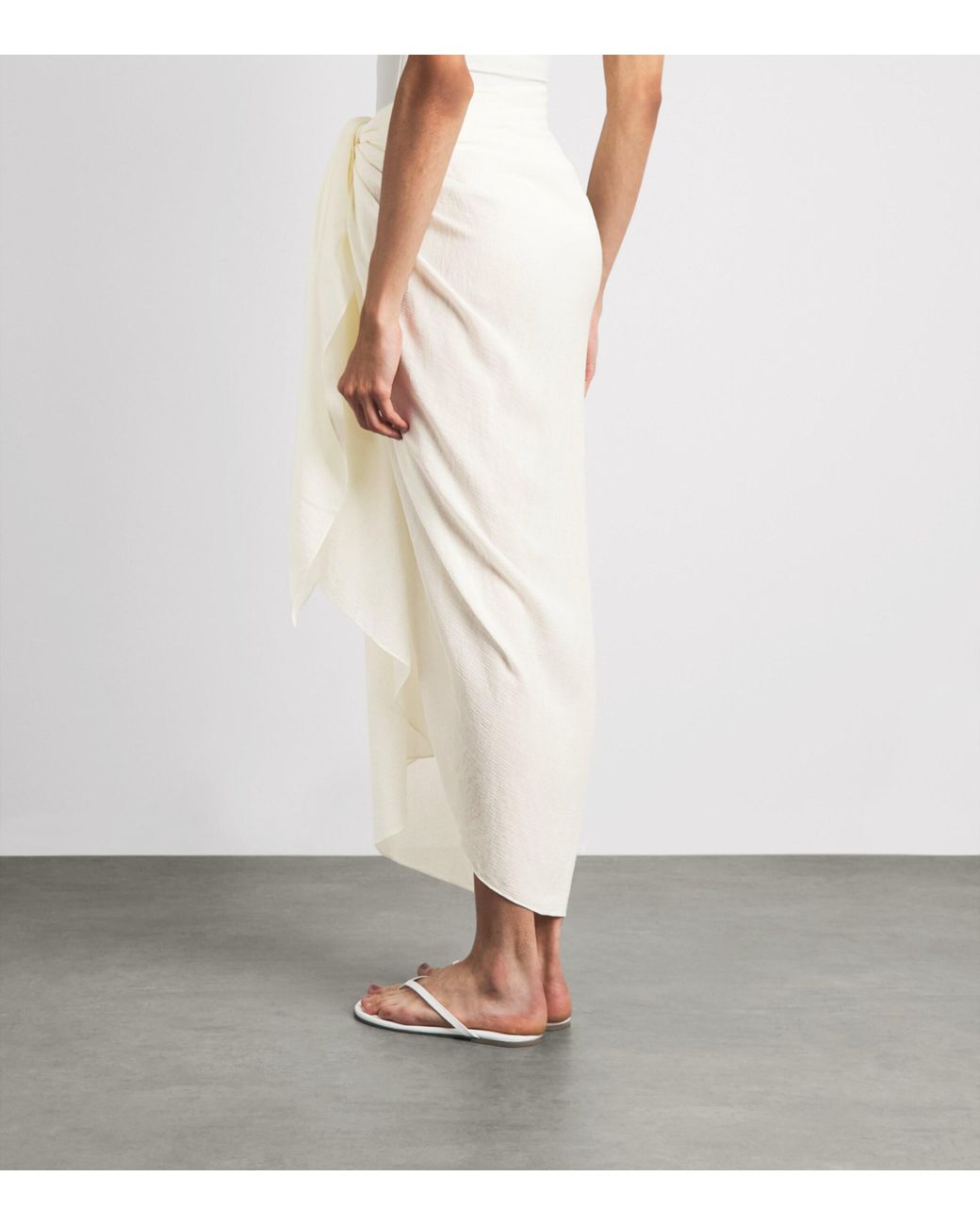 Away That Day White Paros Sarong